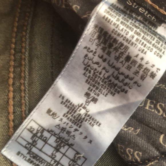 GUESS (32) Flirty Boot low rise stretch slightly distressed - Picture 5 of 14